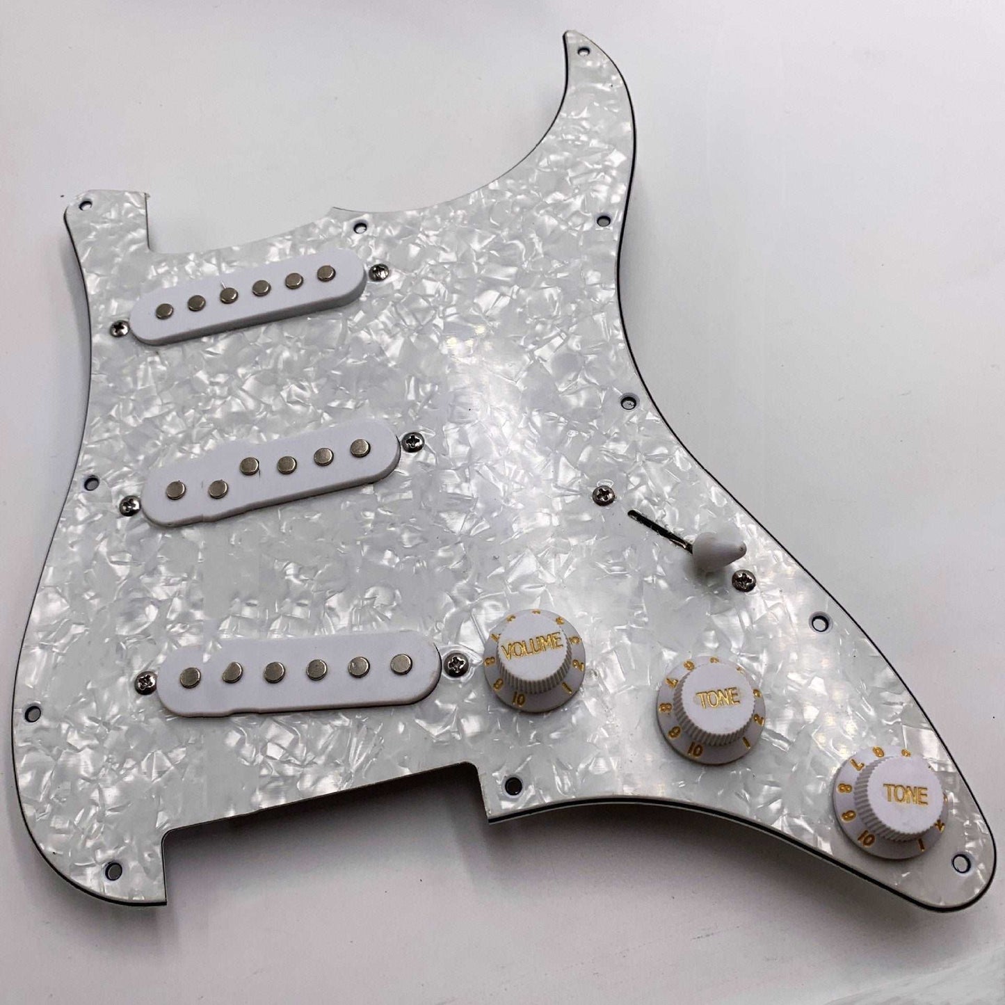 Pre-Wired SSS Loaded Pick guard Lunacy Deals & Designs